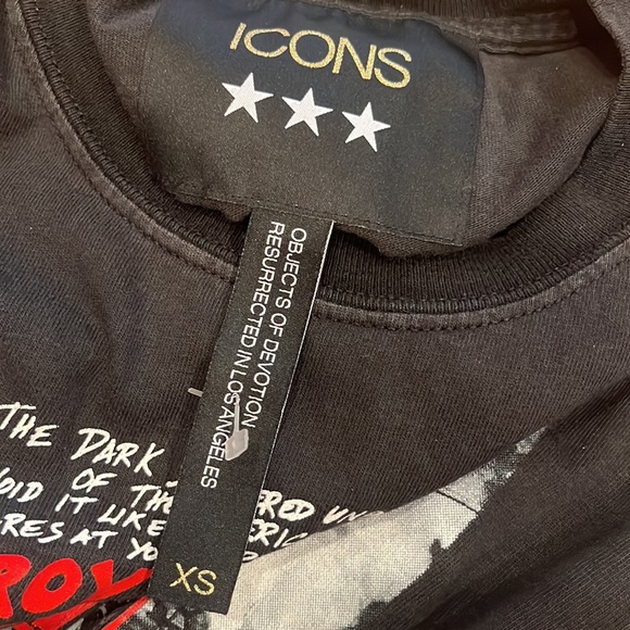 Black ICONS tshirt with lace up back - Picture 3 of 3